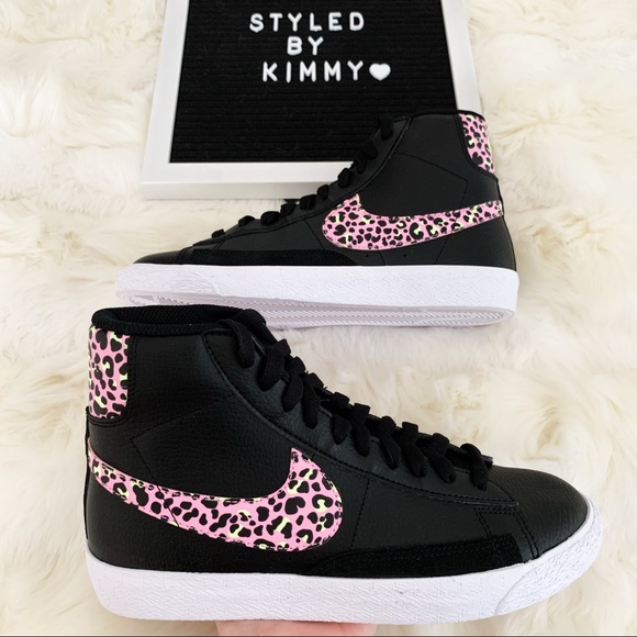 NIKE Blazer Mid Shoes Sneakers Black Pink New - Picture 3 of 8